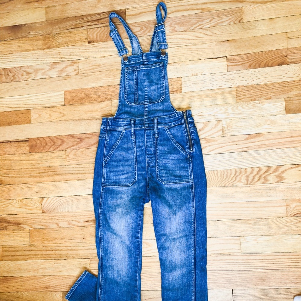 Madewell overalls!